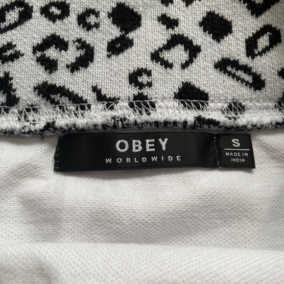 OBEY tennis skirt - Picture 3 of 4